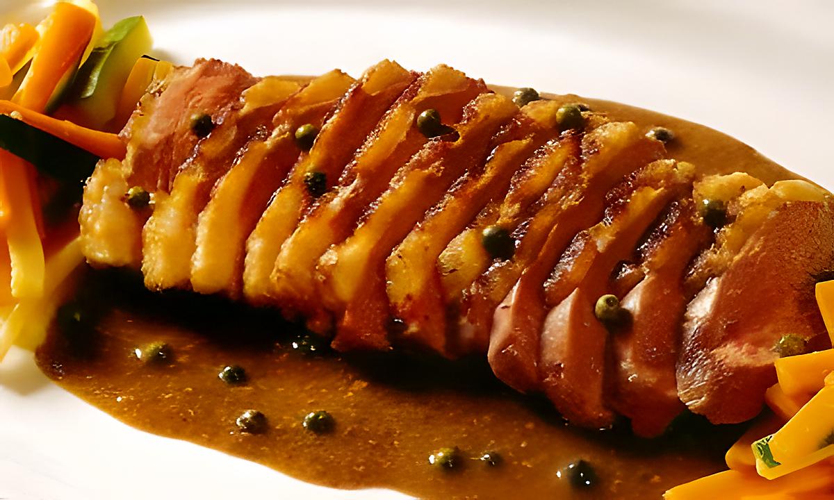 recette Aiguillettes de canard au poivre vert : Facile et délicieux !
