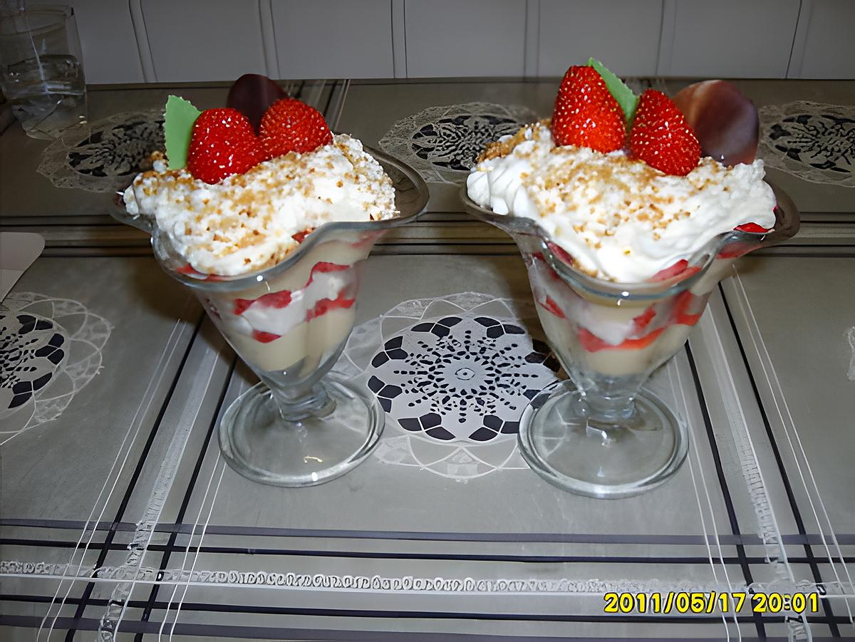 recette coupe/fraises/creme patissiere/chantilly