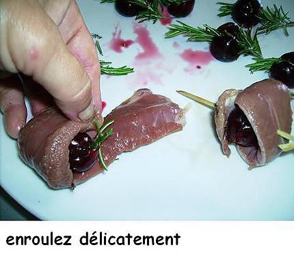 recette Roulés d’aiguillettes de canard gras à la cerise