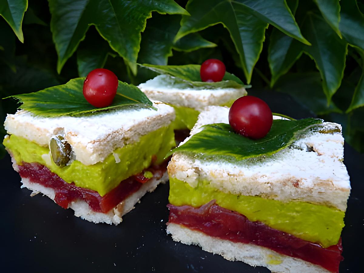 recette Douceur fruitée aux cerises et à la pistache