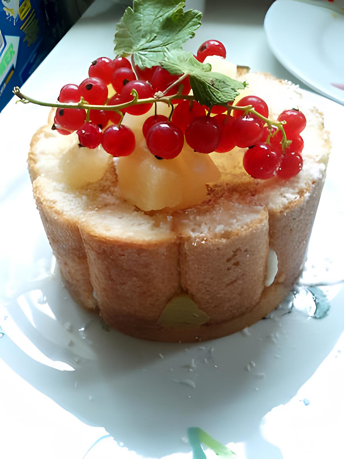 recette Charlotte ananas/rhubarbe