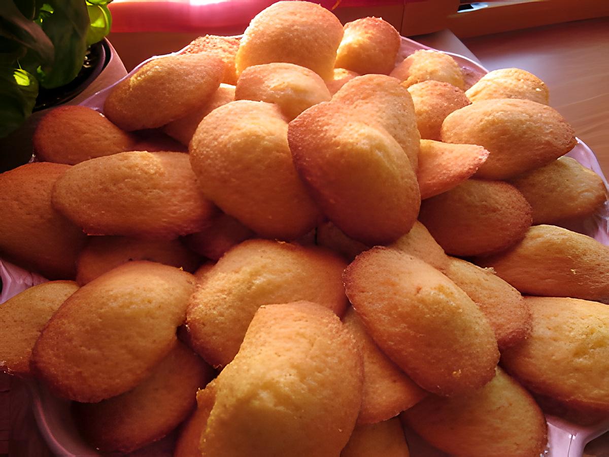 recette MADELEINES AUX ZESTES D'AGRUMES