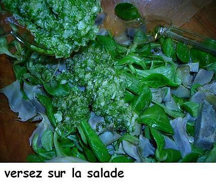 recette Salade de mâche et artichauts - pesto persil-amandes
