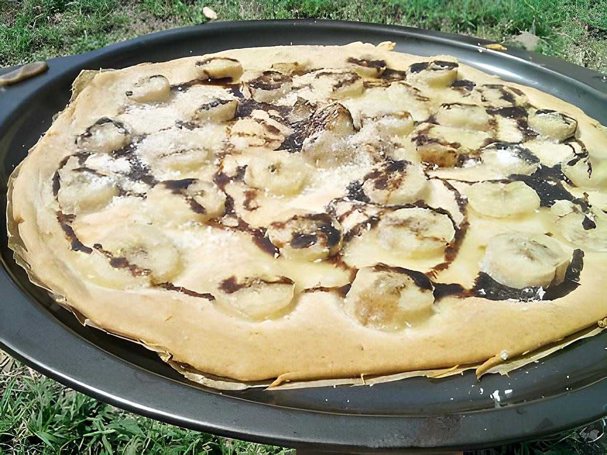 recette Pizza sucré banane noix de coco et chocolat