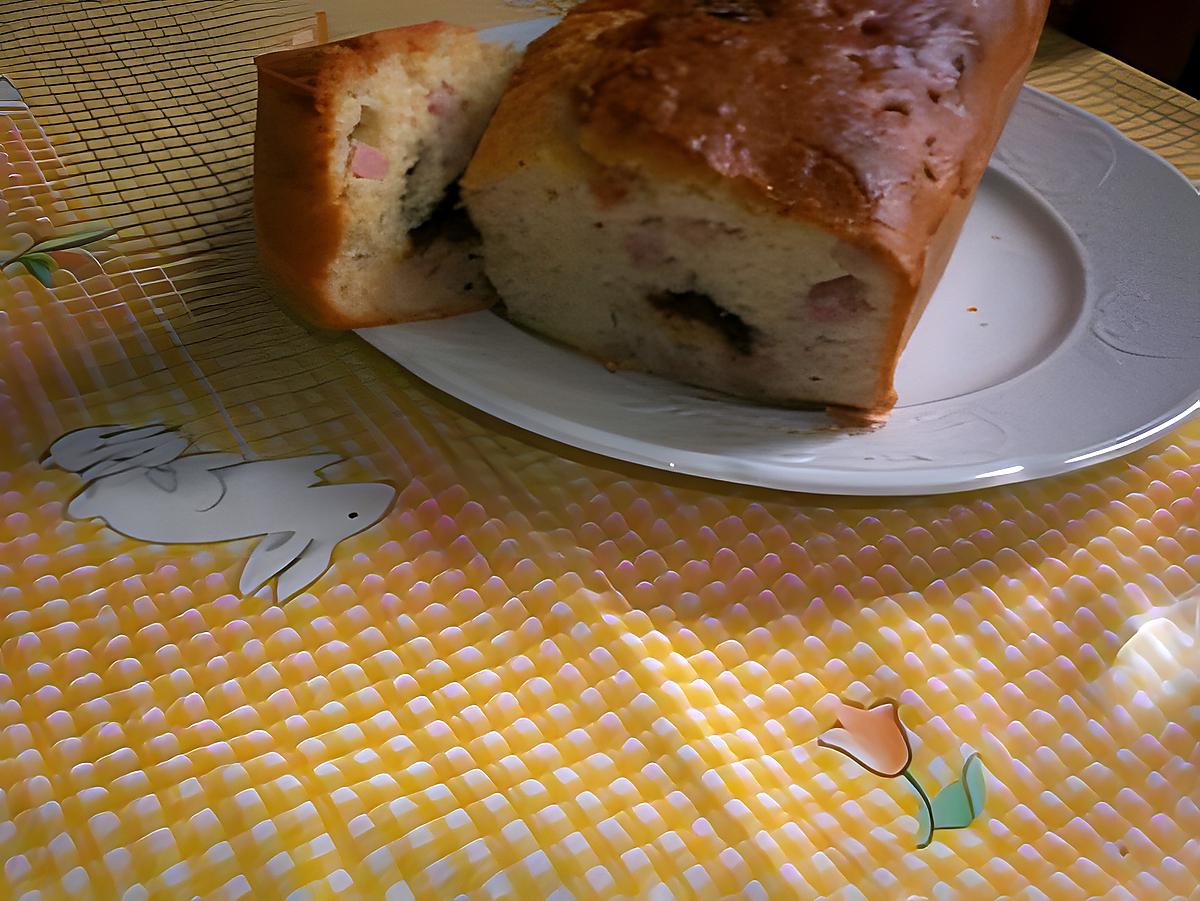 recette cake aux pruneaux et jambon