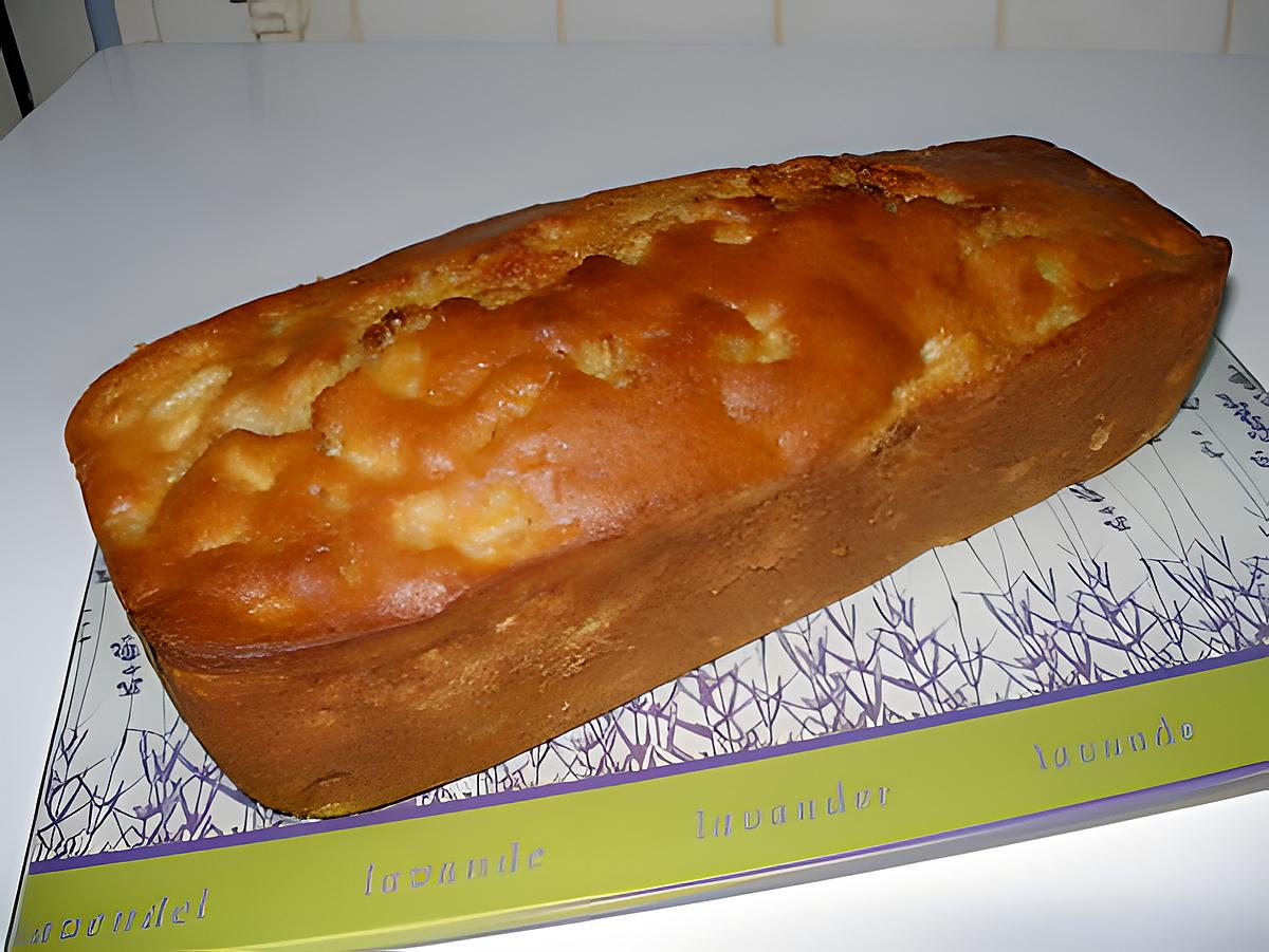 recette CAKE A LA RHUBARBE-PECHE-BRUGNON