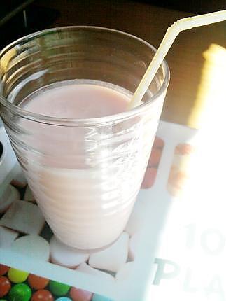 recette Delicieux yaourt à boire à la fraise