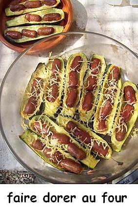 recette Hot dog de courgettes aux saucisses cocktail