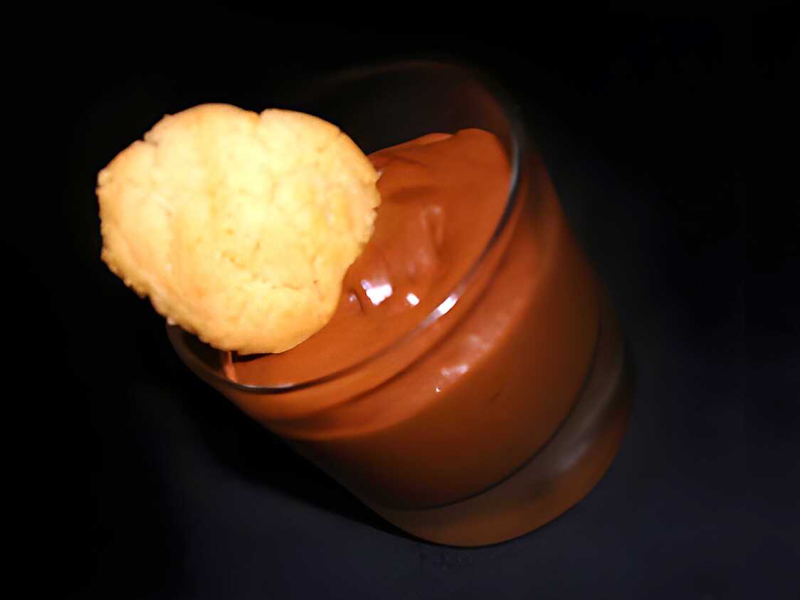 Recette d'Une mousse au chocolat plutôt sympa