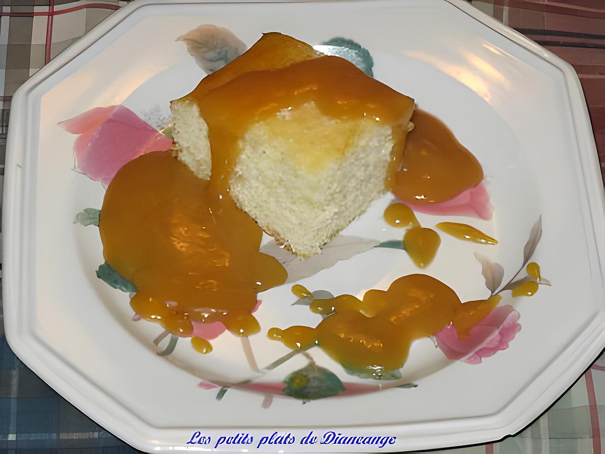 recette Gâteau blanc sauce style Saint-Hubert