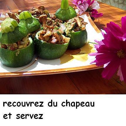 recette Courgettes rondes farcies aux girolles