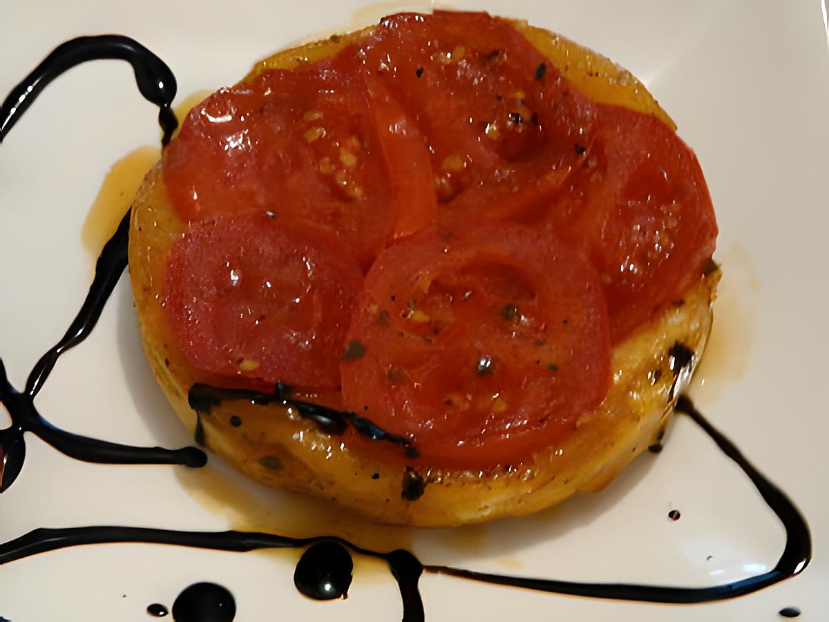 recette mini tarte tatin à la tomate