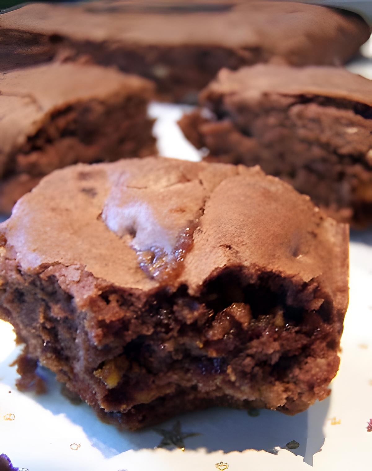 recette BROWNIE AUX NOIX DE MACADAMIA CARAMELISEES