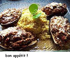 recette Aubergines Farcies au Thon  de Ana Luthi et Froufrous de courgettes