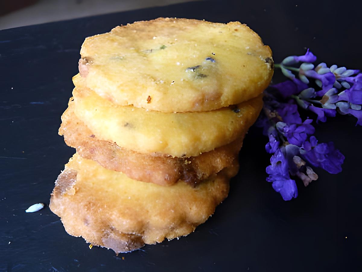 recette Petits sablés chocolat blanc-lavande