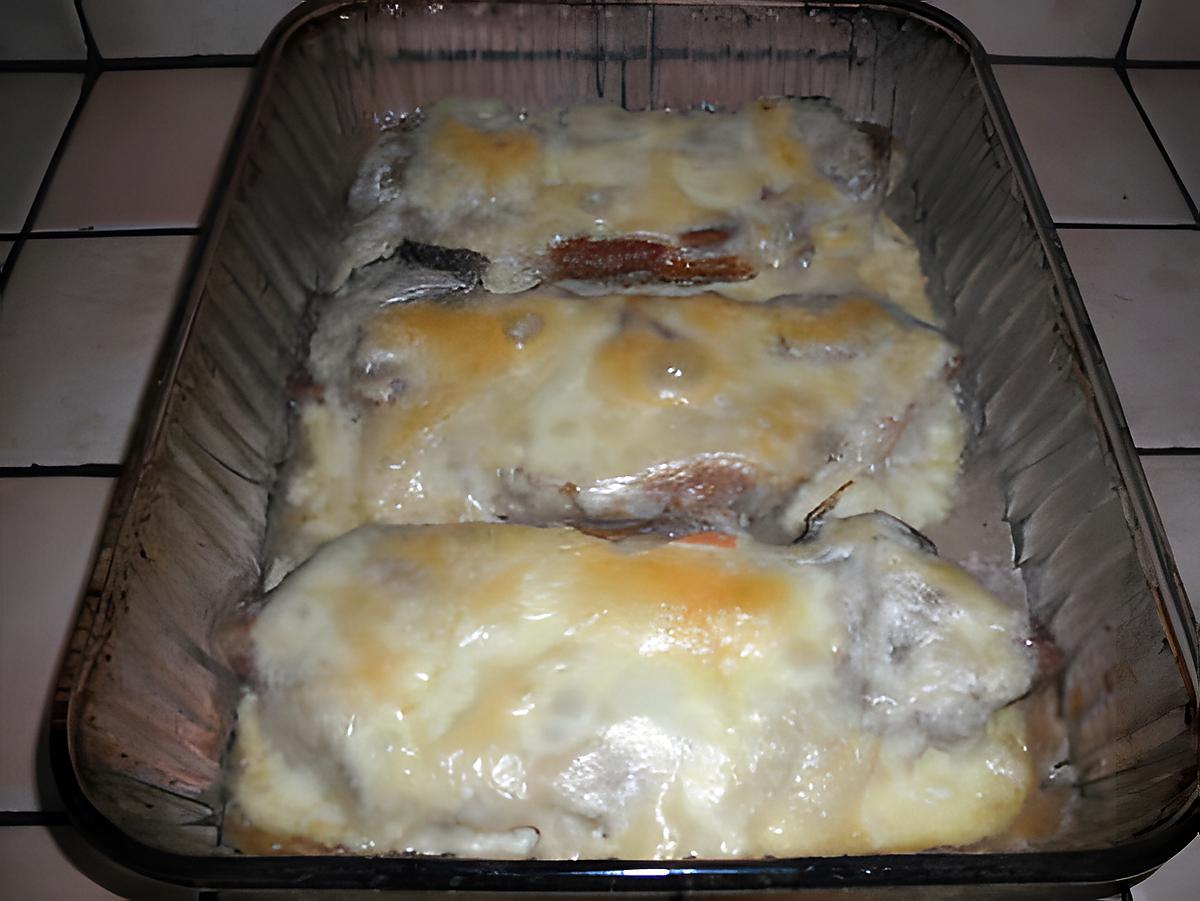 recette Côtes de porc gratinées au fromage à raclette