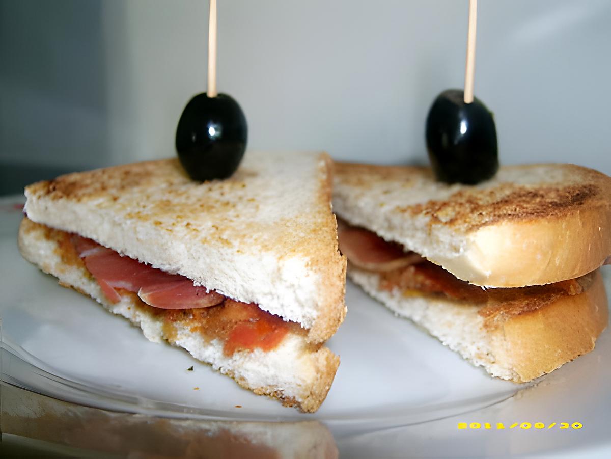 recette petits sandwiches apéritif méditérannéen