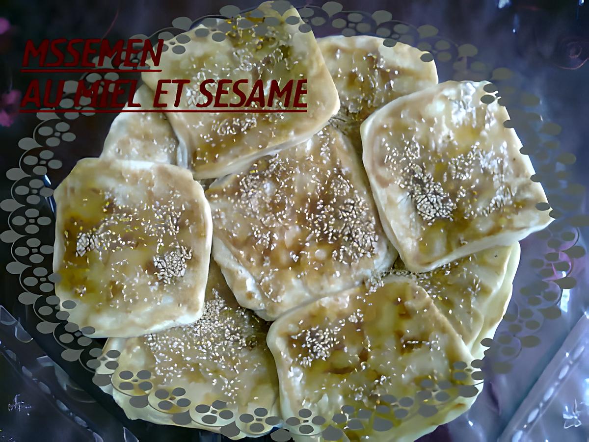 recette GALETTE AU MIEL ET SESAME(MSSEMEN)