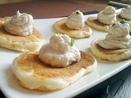 recette Blinis à la mousse de jambon et boursin