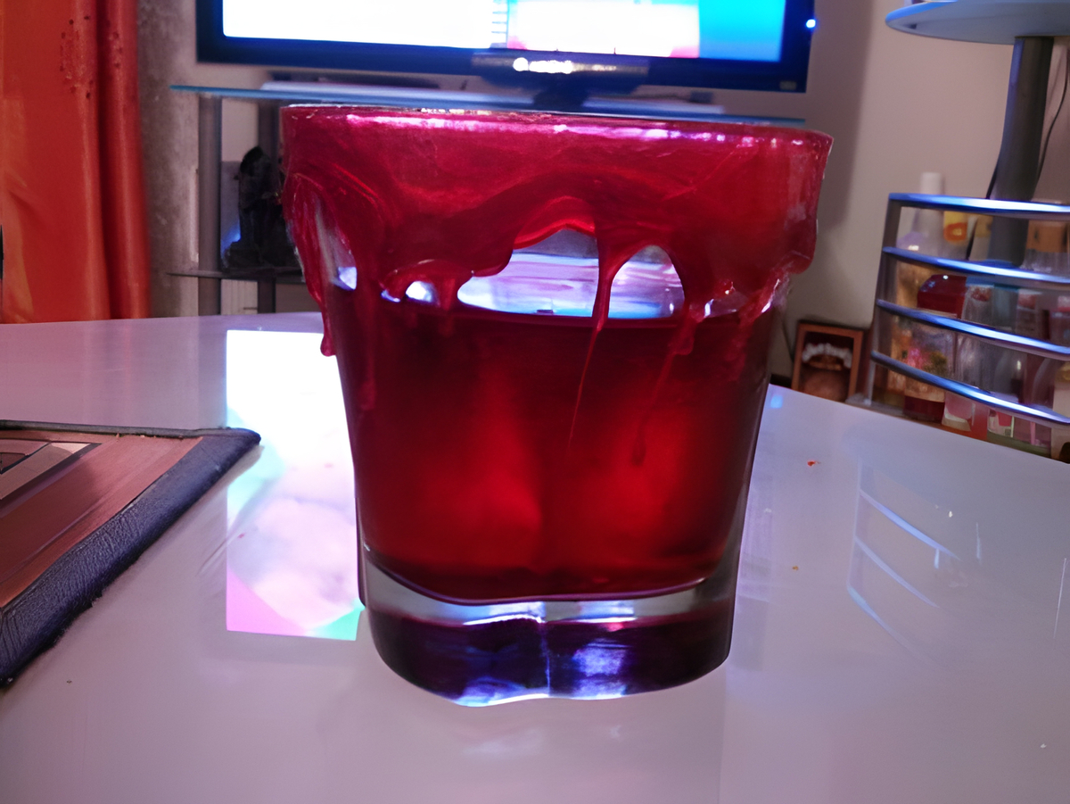 recette Cocktail du vampire et sa décoration sanguinolante