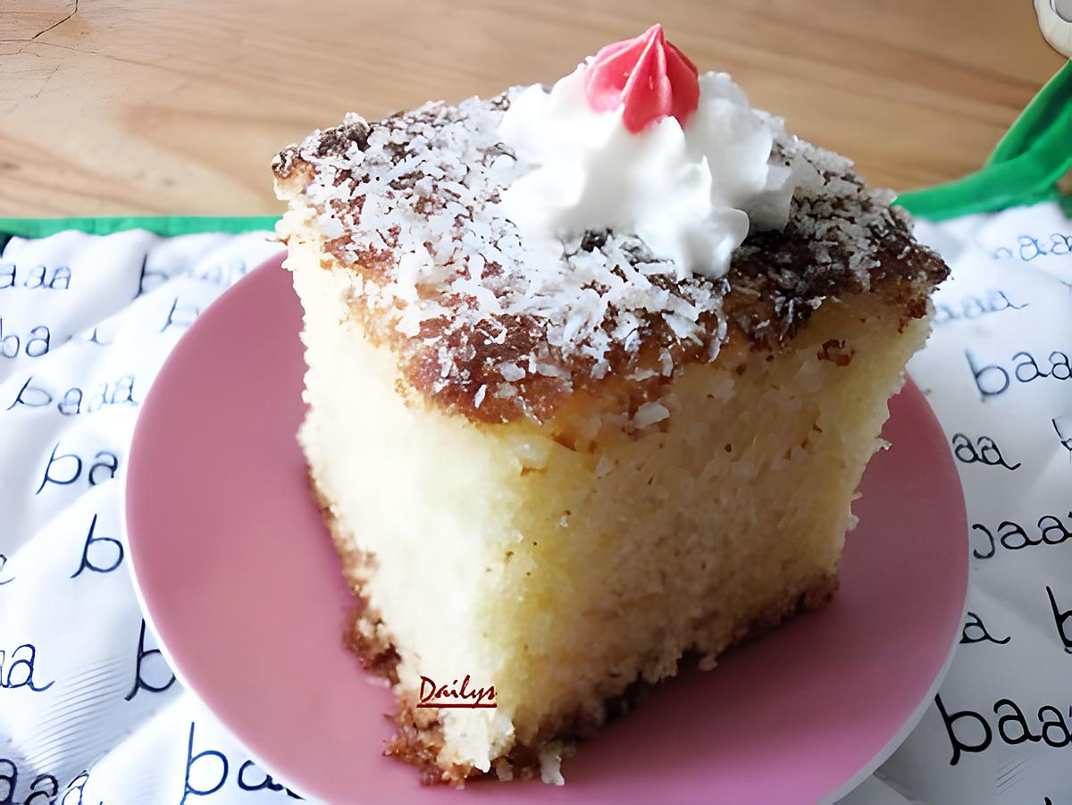 recette Basboussa (Gâteau fondant à la noix de coco )