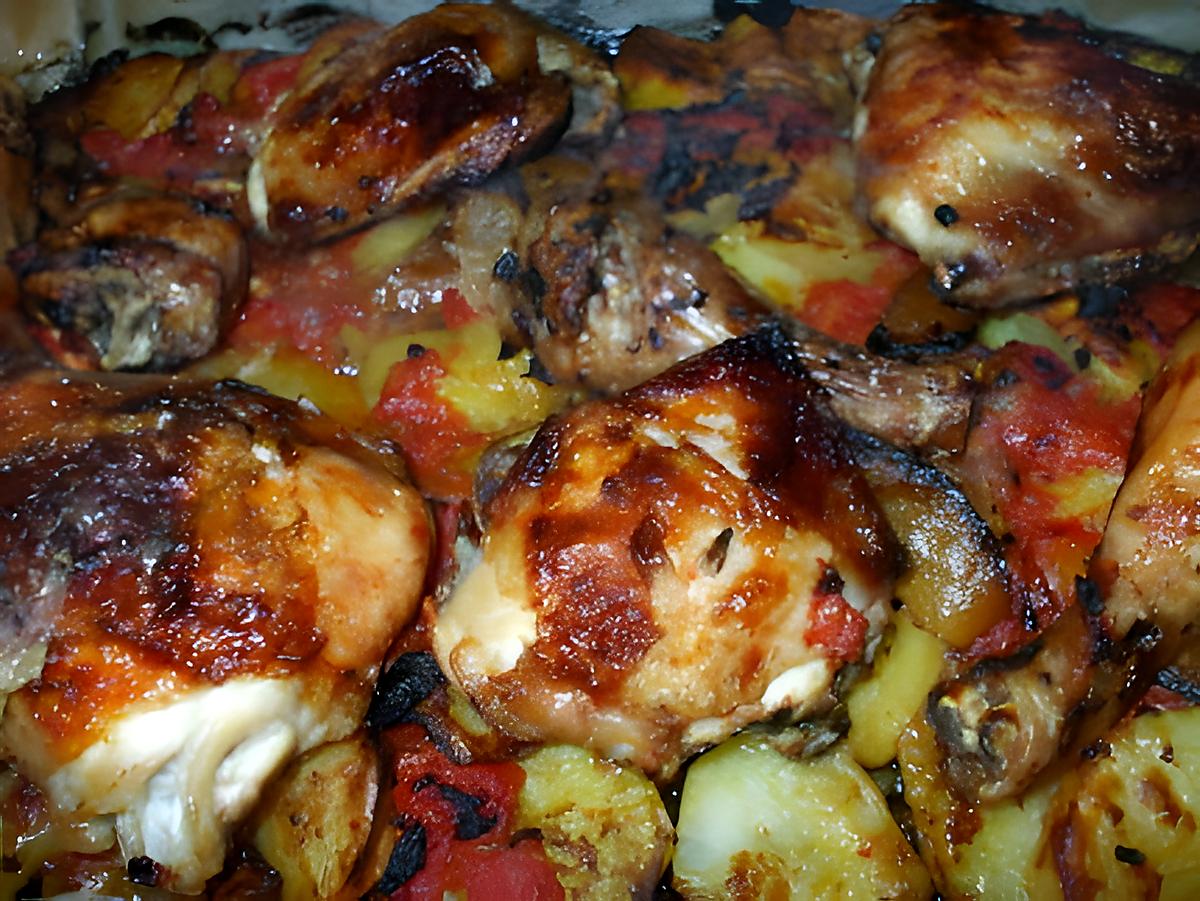 recette Poulet au four.... sur son lit de pommes de terre ...tomates......et citrons confits....