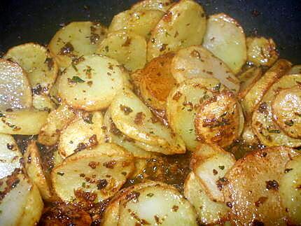 recette Pommes de terres sautés.... au thon..... à l'orientale...