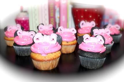 recette Gâteau très girly et son armée de Minnie Mouses - Mon premier gâteau à thème