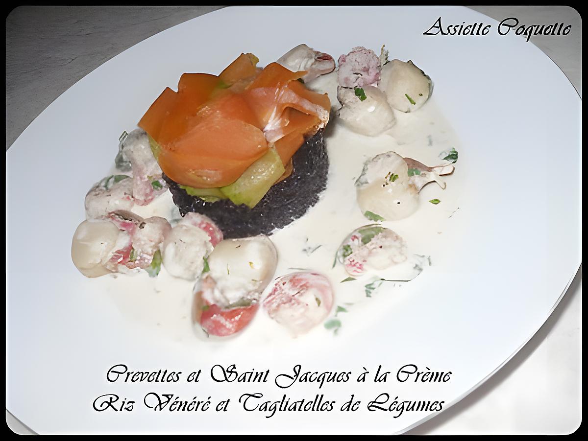 recette Crevettes et Saint Jacques à la Crème accompagnés de Riz Vénéré et Tagliatelles de Légumes