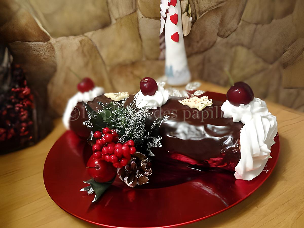 recette Bûche de Noël Forêt Noire