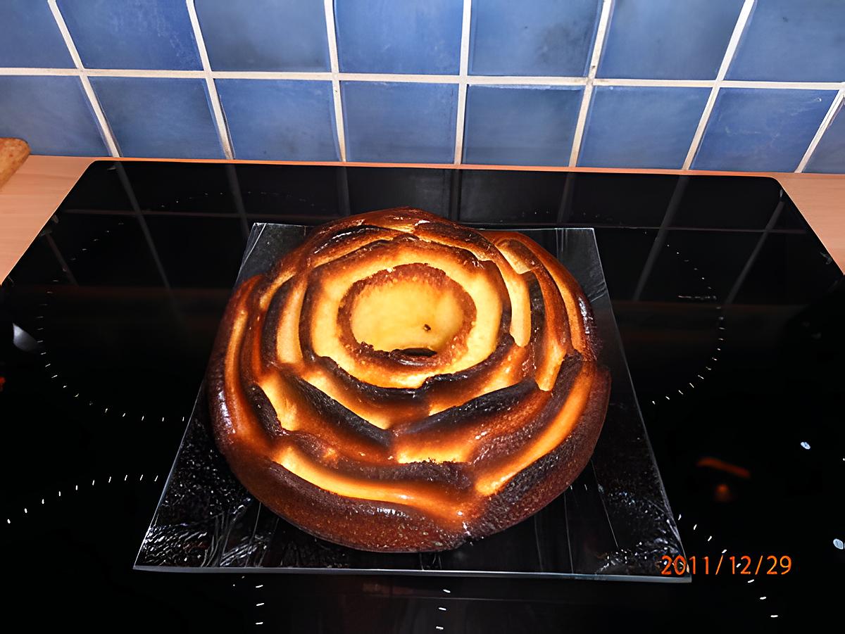 recette gateau au yaourt dans un joli moule en fleur