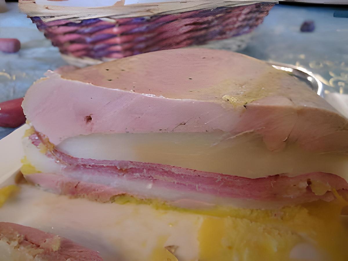 recette TERRINE DE FOIE GRAS AU BEAUFORT ET AU BACON