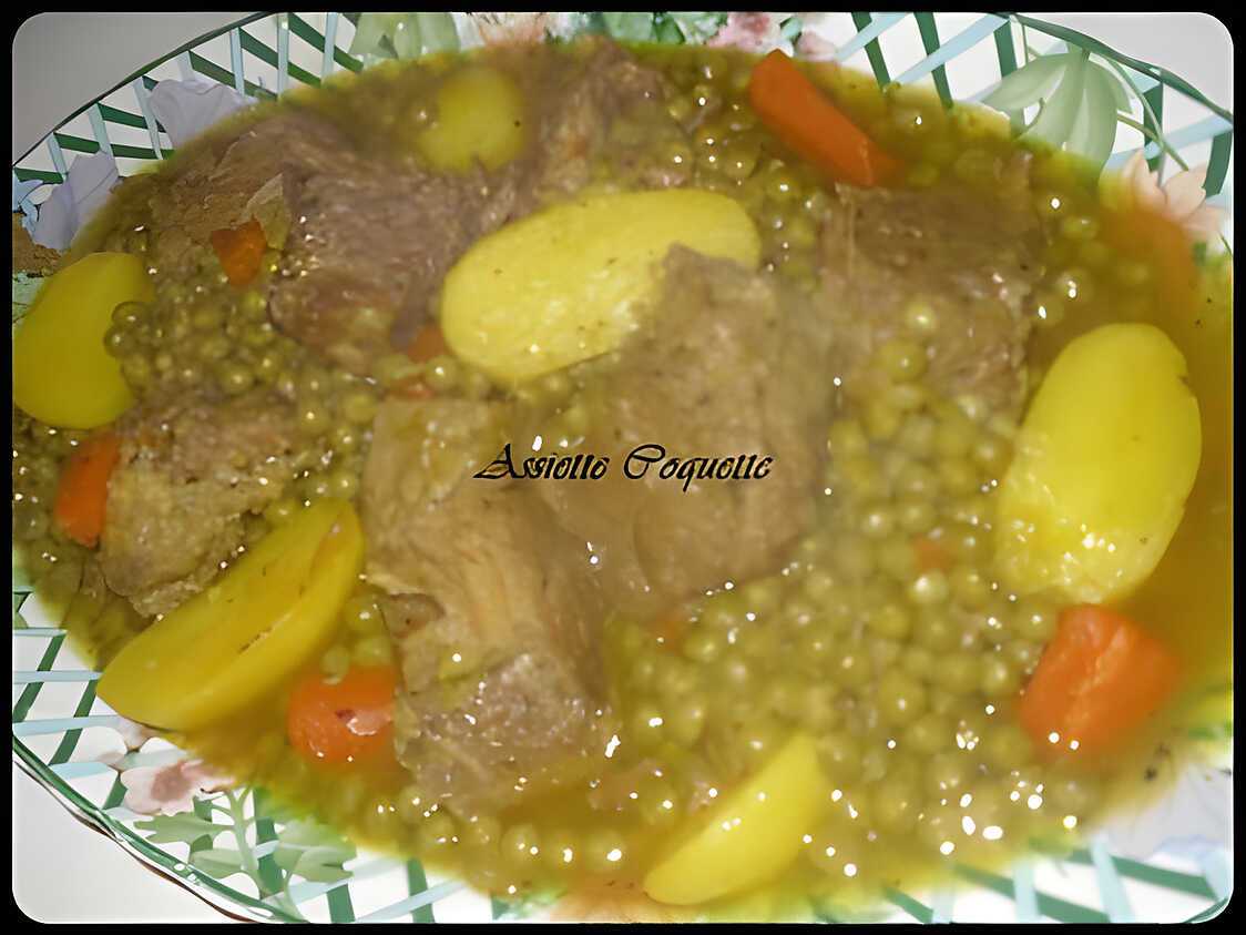 Recette de Tajine de veau, petits pois, carottes, pommes de terre