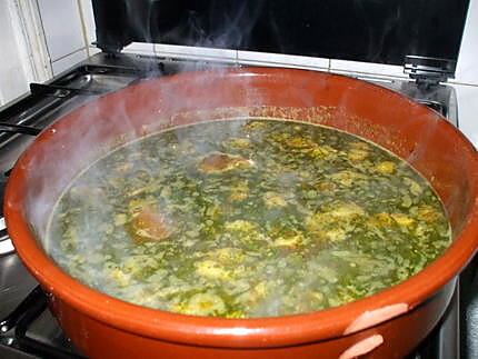 recette Tajine d'agneau parfumé aux épices... accompagné de Pomme de Terre moëlleuses...( Sans ail ni oignon ). Un vrai délice pour ces journées de grand froid...