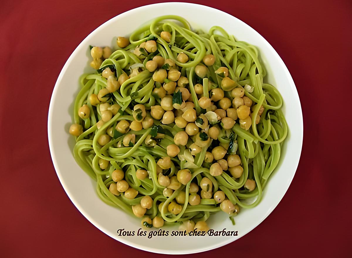 recette Tagliatelles vertes aux pois chiches (pasta e ceci)