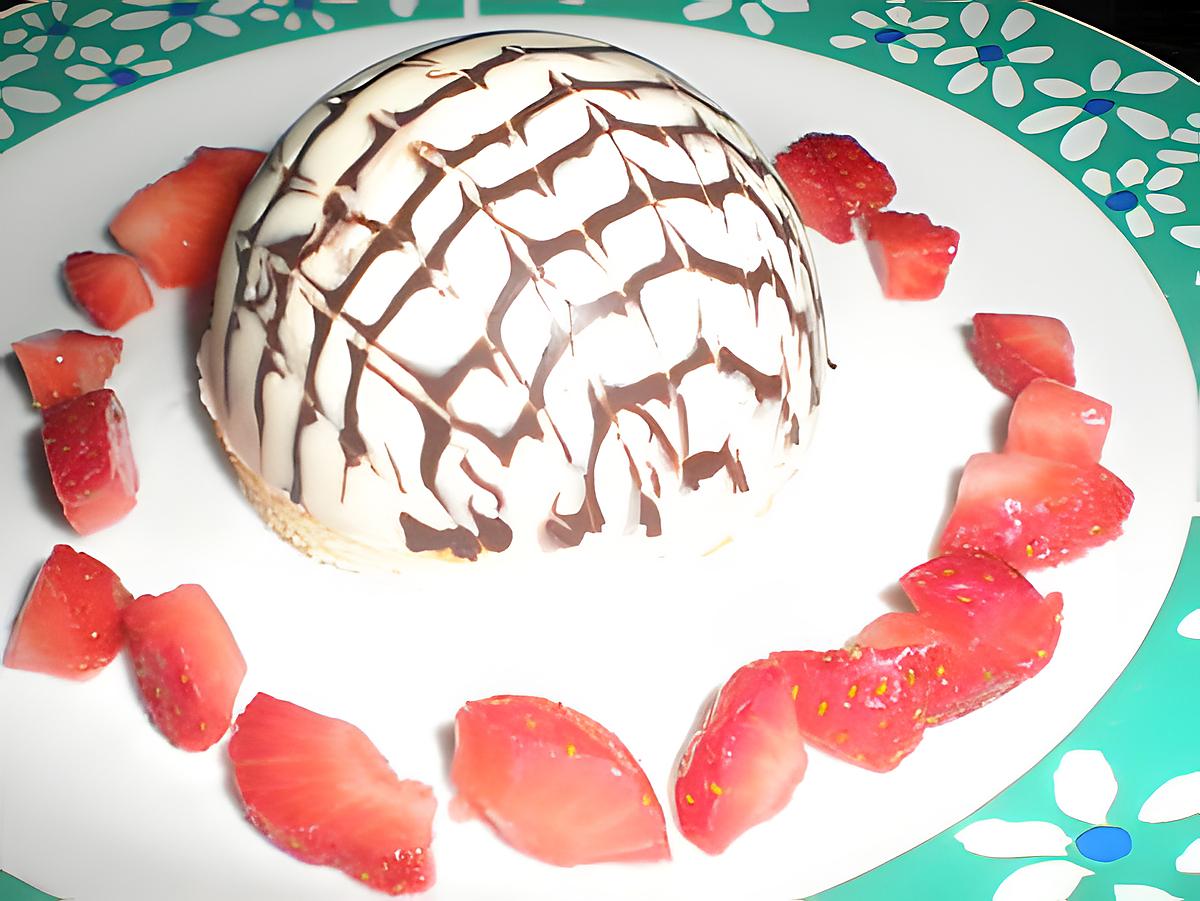 recette dome chocolat blanc,mousse chocolat blanc et coeur fraise