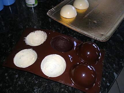 recette dome chocolat blanc,mousse chocolat blanc et coeur fraise