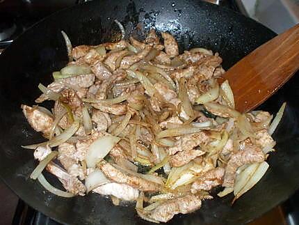 recette " Emincé de porc à la chinoise façon " Wook"...