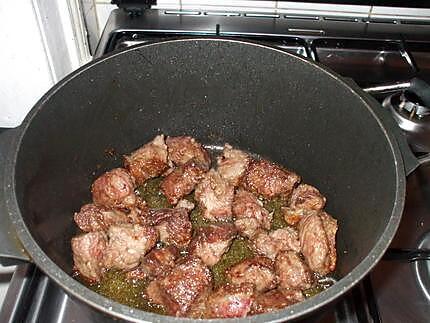 recette " Guisado de carne al Jerez".... ( Viande en sauce....)