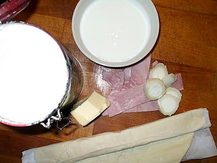recette " Friand  feuilleté au fromage de chèvre "...( Jambon et béchamel)...