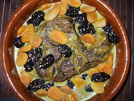 recette " Tajine de Pruneaux et abricots" De  "tata Taous"...