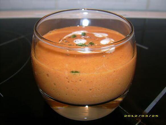 Recette de Crème de poivrons au curry