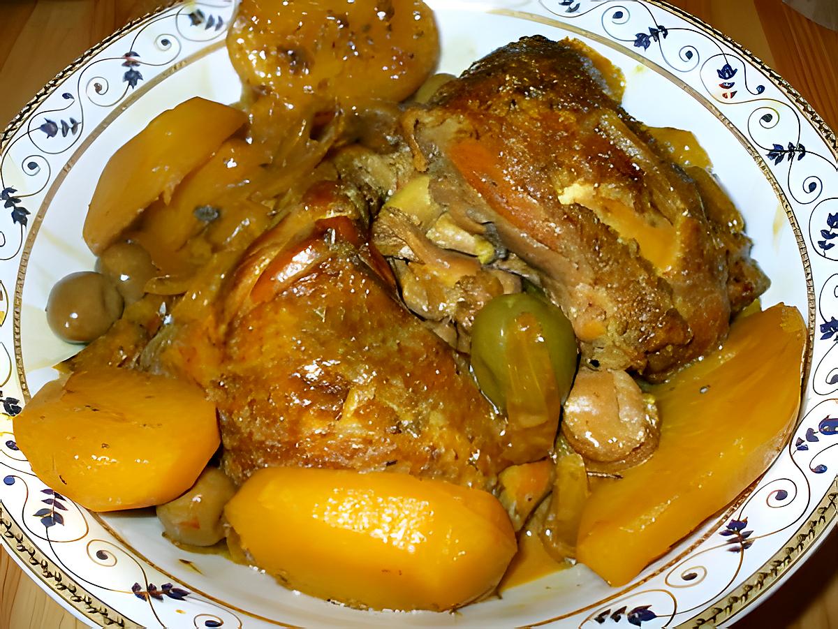 recette Guisado de pollo con papas y aceitunas...( Ragout de p.d.terre... et olives....)