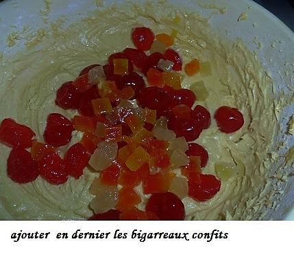 recette Cake aux fruits confits bigarreaux –papaye-ananas