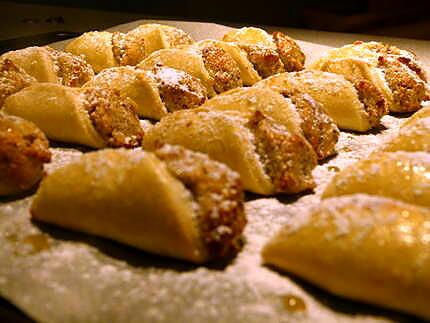 recette Cornets aux amandes "makrout el louz" - patisserie Algérienne