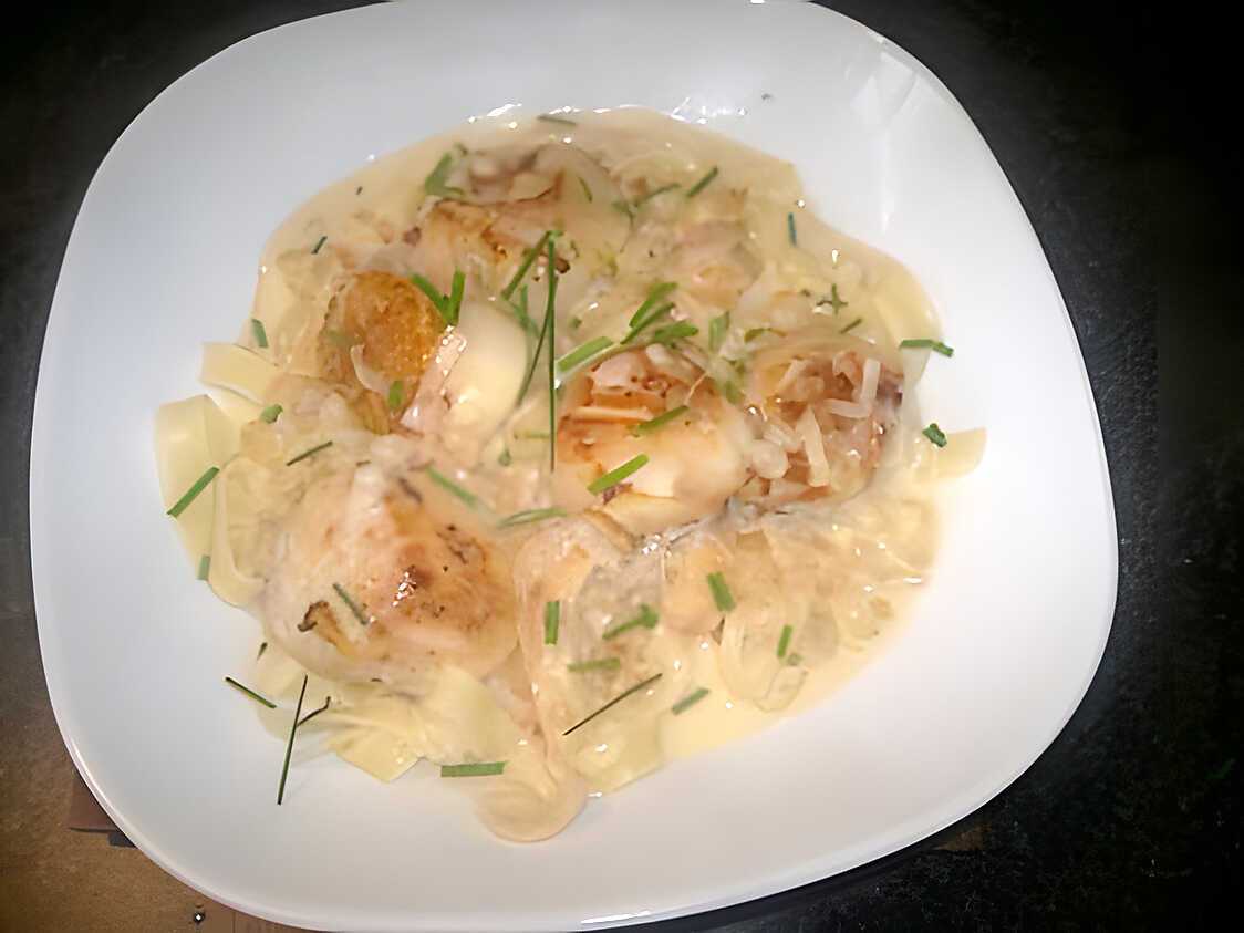 Recette de Noix de saint Jacques au vin Jaune