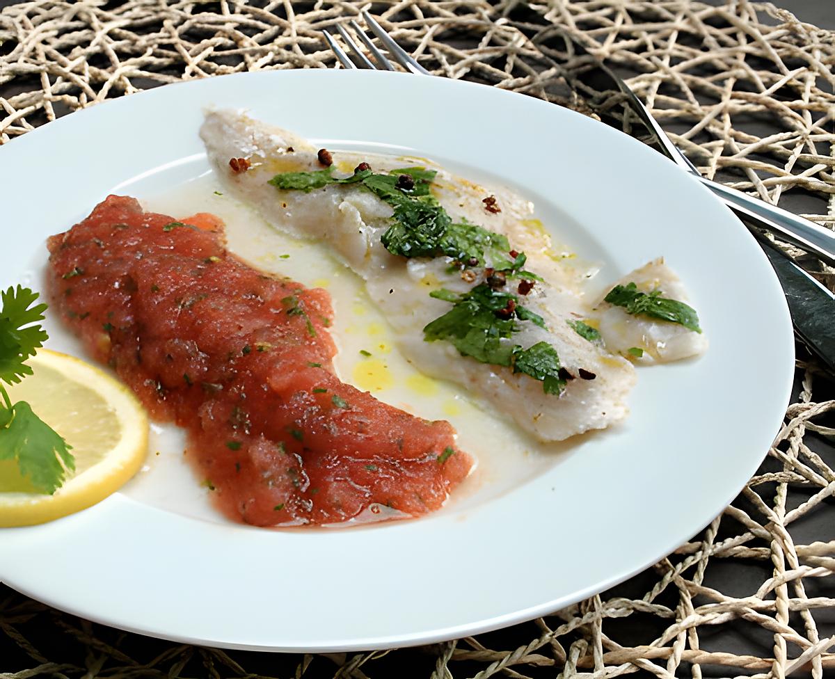 recette Filet de Bar cru mariné et son coulis de tomates fraiches