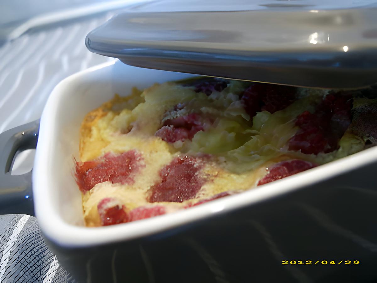 recette minis clafoutis aux framboises et Grand Marnier