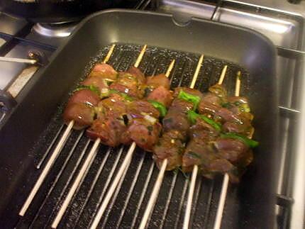 recette " Plato combinado N°6 ...( Brochettes d'abats d'agneaux...)