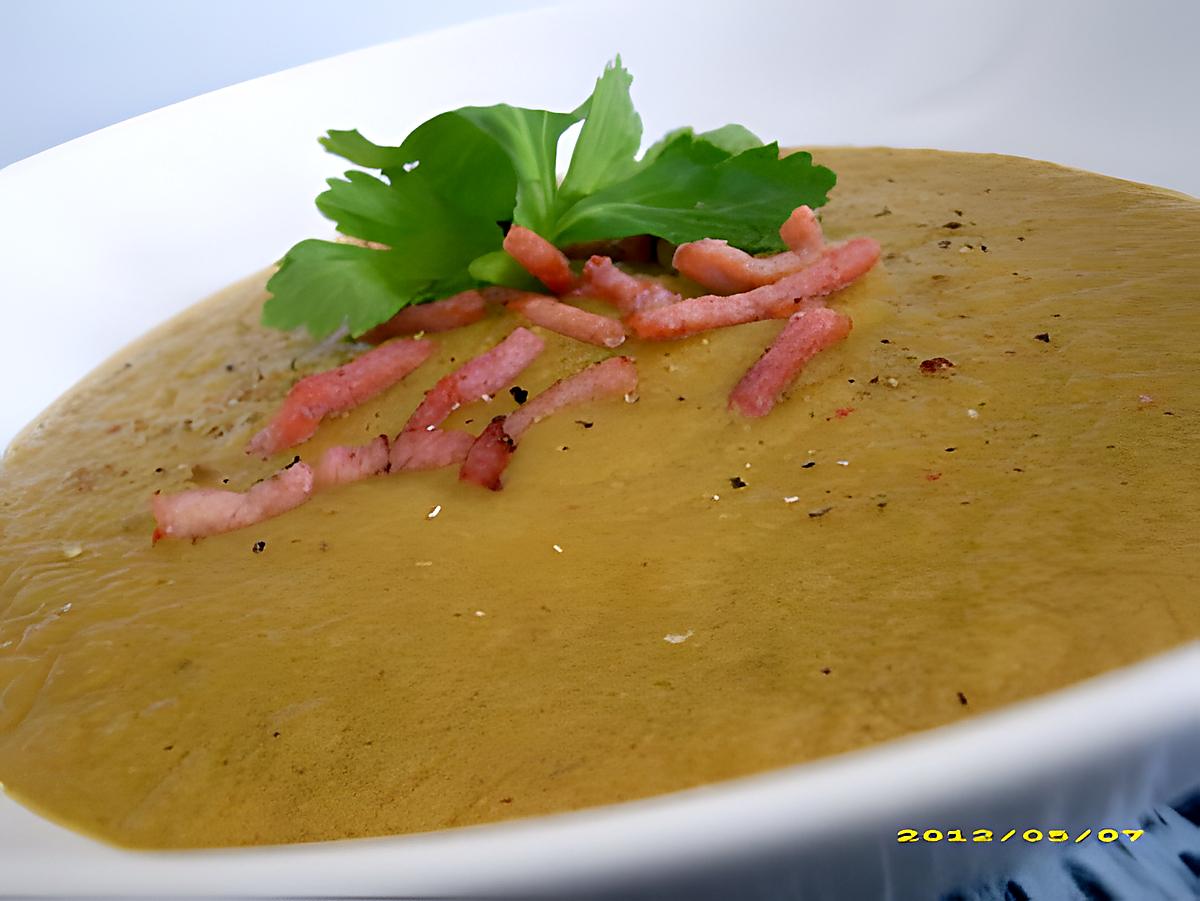 recette velouté de pois cassés et ses petits lardons grillés